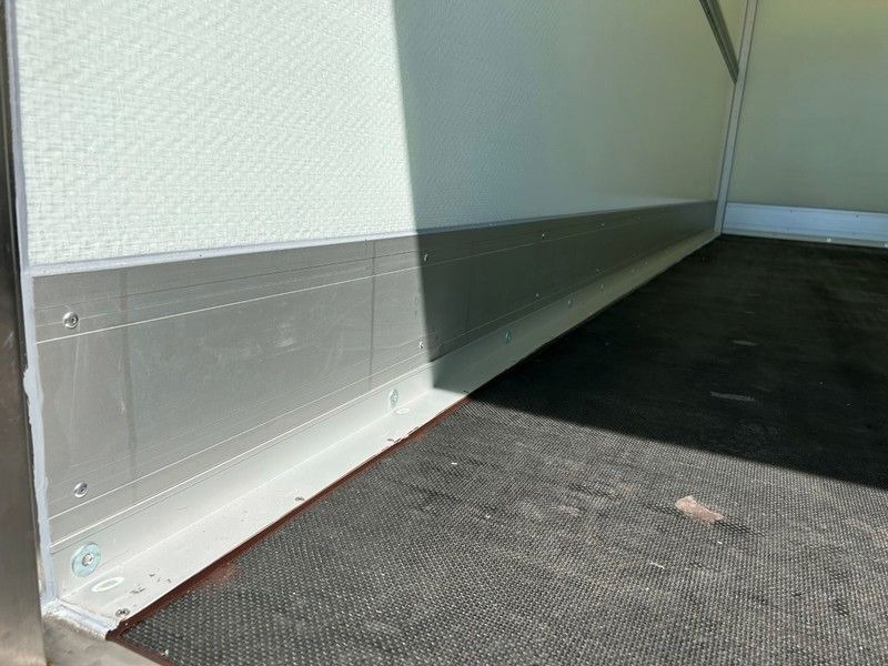 Volkswagen Crafter Koffer - Επαγγελματικό αυτοκίνητο κόφα: φωτογραφία 3 Volkswagen Crafter Koffer - Επαγγελματικό αυτοκίνητο κόφα: φωτογραφία 3