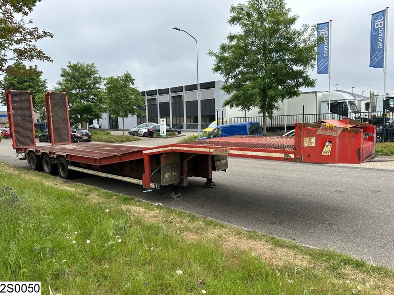 Castera Lowbed 45.000 kg - Επικαθήμενο με χαμηλό δάπεδο: φωτογραφία 4 Castera Lowbed 45.000 kg - Επικαθήμενο με χαμηλό δάπεδο: φωτογραφία 4