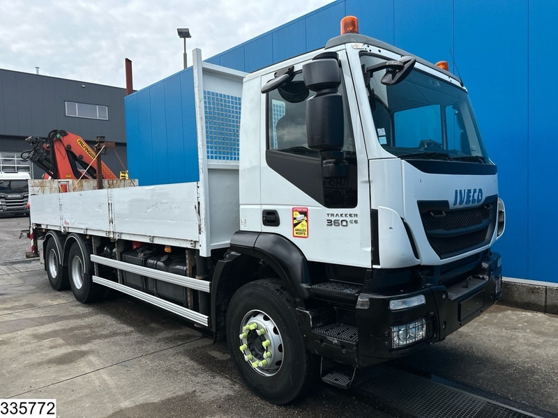 Iveco Trakker 360 6X4, EURO 6, Palfinger, Retarder, Steel suspension - Φορτηγό με ανοιχτή καρότσα, Φορτηγό με γερανό: φωτογραφία 3 Iveco Trakker 360 6X4, EURO 6, Palfinger, Retarder, Steel suspension - Φορτηγό με ανοιχτή καρότσα, Φορτηγό με γερανό: φωτογραφία 3
