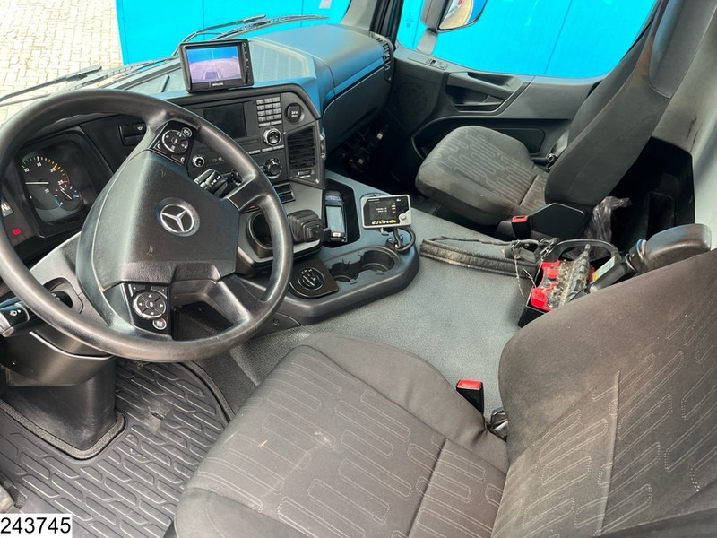 Μίσθωση Mercedes-Benz Arocs 3240 8X4, EURO 6, Steel suspension, Palfinger Mercedes-Benz Arocs 3240 8X4, EURO 6, Steel suspension, Palfinger: φωτογραφία 9 Μίσθωση Mercedes-Benz Arocs 3240 8X4, EURO 6, Steel suspension, Palfinger Mercedes-Benz Arocs 3240 8X4, EURO 6, Steel suspension, Palfinger: φωτογραφία 9