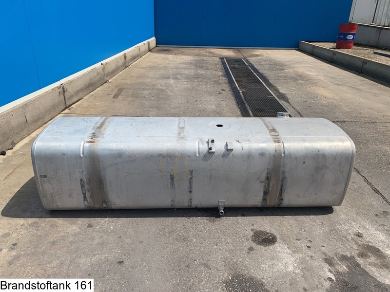 Universeel B 2.25 x D 0.70 x H 0.65 = 1000 liter - Ρεζερβουάρ καυσίμου: φωτογραφία 3 Universeel B 2.25 x D 0.70 x H 0.65 = 1000 liter - Ρεζερβουάρ καυσίμου: φωτογραφία 3