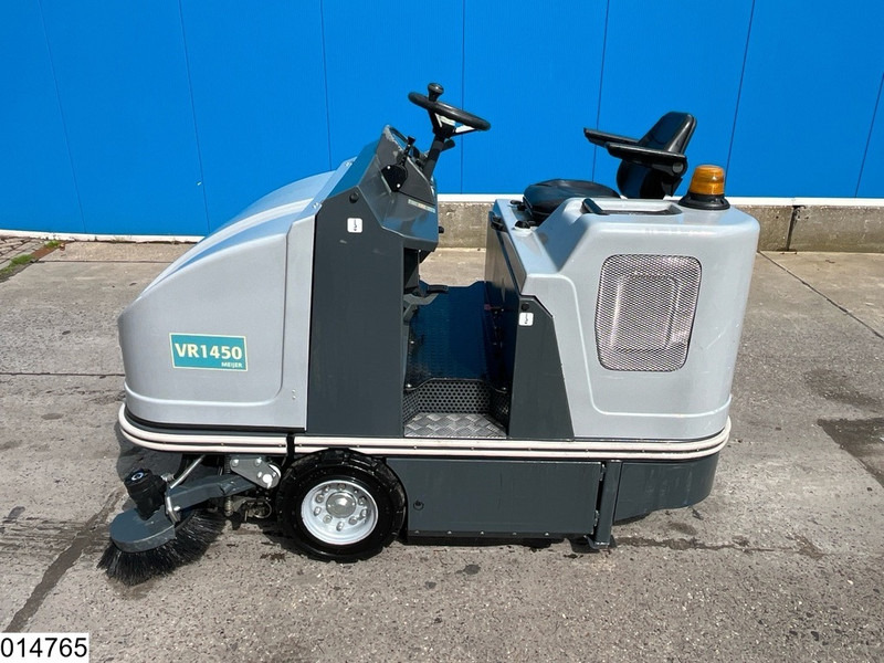 Meijer VR1450 20 HP, 265 Hours - Σάρωθρο δρόμων: φωτογραφία 4 Meijer VR1450 20 HP, 265 Hours - Σάρωθρο δρόμων: φωτογραφία 4