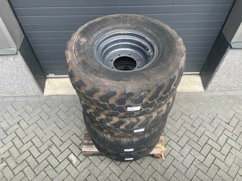 Ahlmann AZ6-Alliance 405/70R20 (16/70R20)-Tire/Reifen/Band - Ελαστικά και ζάντες για Κατασκευή μηχανήματα: φωτογραφία 5 Ahlmann AZ6-Alliance 405/70R20 (16/70R20)-Tire/Reifen/Band - Ελαστικά και ζάντες για Κατασκευή μηχανήματα: φωτογραφία 5
