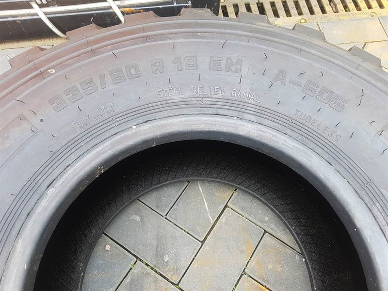 Alliance 335/80R18 EM - Tyre/Reifen/Band - Ελαστικό για Κατασκευή μηχανήματα: φωτογραφία 4 Alliance 335/80R18 EM - Tyre/Reifen/Band - Ελαστικό για Κατασκευή μηχανήματα: φωτογραφία 4