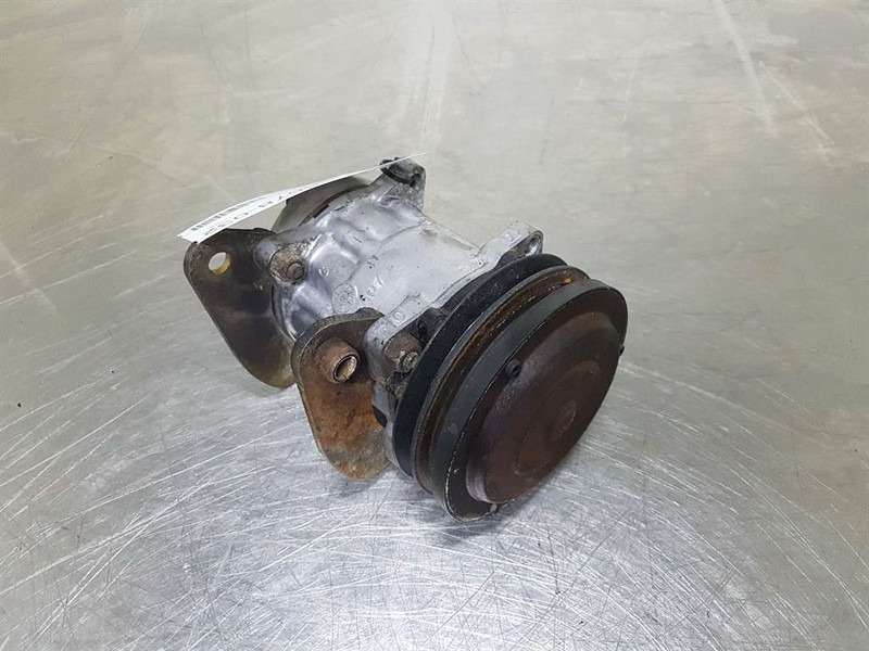 Case 621D-Sanden U4611-Compressor/Kompressor/Aircopomp - Κινητήρας για Κατασκευή μηχανήματα: φωτογραφία 2 Case 621D-Sanden U4611-Compressor/Kompressor/Aircopomp - Κινητήρας για Κατασκευή μηχανήματα: φωτογραφία 2