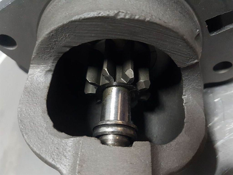 Deutz 912/913-24V 9T 4,0KW-Starter/Anlasser/Startmotor - Κινητήρας για Κατασκευή μηχανήματα: φωτογραφία 4 Deutz 912/913-24V 9T 4,0KW-Starter/Anlasser/Startmotor - Κινητήρας για Κατασκευή μηχανήματα: φωτογραφία 4