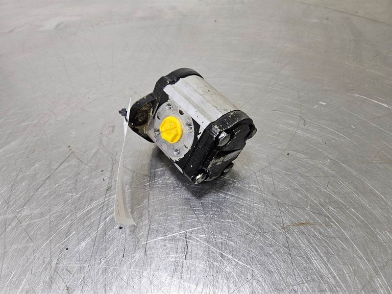 HALDEX W9A1-23-R-3-F-27-N-N-Gearpump/Zahnradpumpe - Υδραυλικό για Κατασκευή μηχανήματα: φωτογραφία 3 HALDEX W9A1-23-R-3-F-27-N-N-Gearpump/Zahnradpumpe - Υδραυλικό για Κατασκευή μηχανήματα: φωτογραφία 3