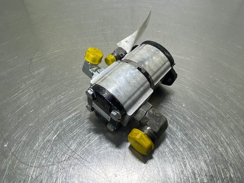 Hyundai HL757-7A-31LD-40500-Fan & brake pump - Υδραυλικό για Κατασκευή μηχανήματα: φωτογραφία 3 Hyundai HL757-7A-31LD-40500-Fan & brake pump - Υδραυλικό για Κατασκευή μηχανήματα: φωτογραφία 3