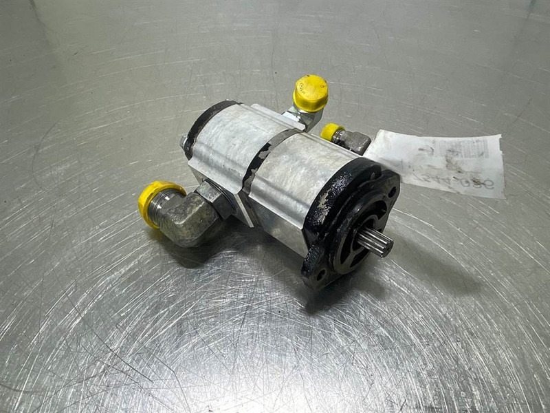 Hyundai HL757-7A-31LD-40500-Fan & brake pump - Υδραυλικό για Κατασκευή μηχανήματα: φωτογραφία 1 Hyundai HL757-7A-31LD-40500-Fan & brake pump - Υδραυλικό για Κατασκευή μηχανήματα: φωτογραφία 1