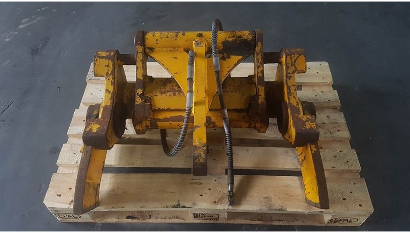 JCB 409 - Quick coupler/Schnellwechsler/Snelwissel - Ταχυσύνδεσμος: φωτογραφία 4 JCB 409 - Quick coupler/Schnellwechsler/Snelwissel - Ταχυσύνδεσμος: φωτογραφία 4