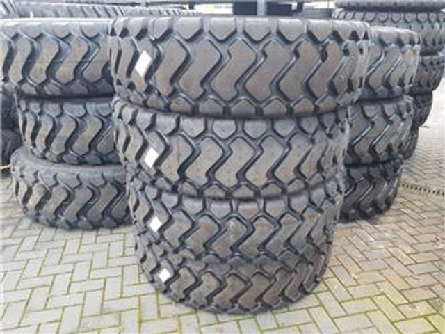 KING Rock 17.5R25-Tire/Reifen/Band - Ελαστικό για Κατασκευή μηχανήματα: φωτογραφία 1 KING Rock 17.5R25-Tire/Reifen/Band - Ελαστικό για Κατασκευή μηχανήματα: φωτογραφία 1