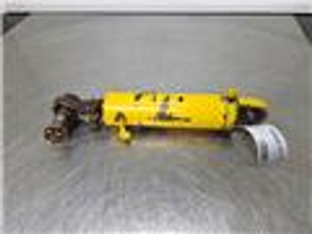 Kramer 512SL-Steering cylinder/Lenkzylinder/Stuurcilinder - Υδραυλικό για Κατασκευή μηχανήματα: φωτογραφία 1 Kramer 512SL-Steering cylinder/Lenkzylinder/Stuurcilinder - Υδραυλικό για Κατασκευή μηχανήματα: φωτογραφία 1