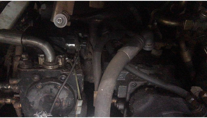Liebherr L 544 (For parts) - Ελαστιχοφόρος φορτωτής: φωτογραφία 4 Liebherr L 544 (For parts) - Ελαστιχοφόρος φορτωτής: φωτογραφία 4