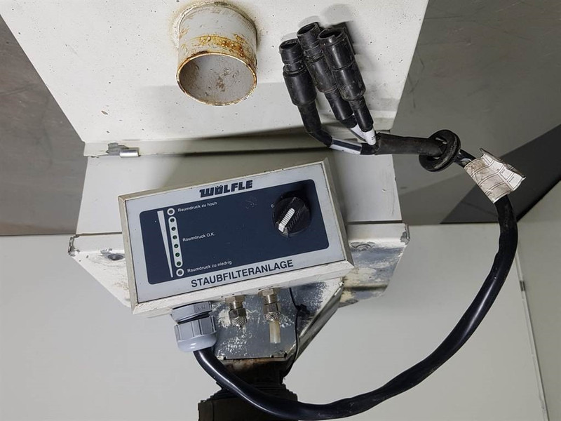 Liebherr L586-Wölfle 590154/810015-Overpressure system - Καμπίνα και εσωτερικό για Κατασκευή μηχανήματα: φωτογραφία 4 Liebherr L586-Wölfle 590154/810015-Overpressure system - Καμπίνα και εσωτερικό για Κατασκευή μηχανήματα: φωτογραφία 4