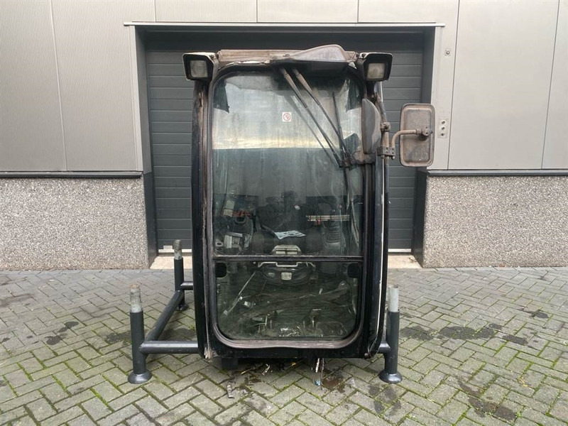 Liebherr LH24M-94087410-Cabin/Kabine/Cabine - Καμπίνα και εσωτερικό για Κατασκευή μηχανήματα: φωτογραφία 4 Liebherr LH24M-94087410-Cabin/Kabine/Cabine - Καμπίνα και εσωτερικό για Κατασκευή μηχανήματα: φωτογραφία 4