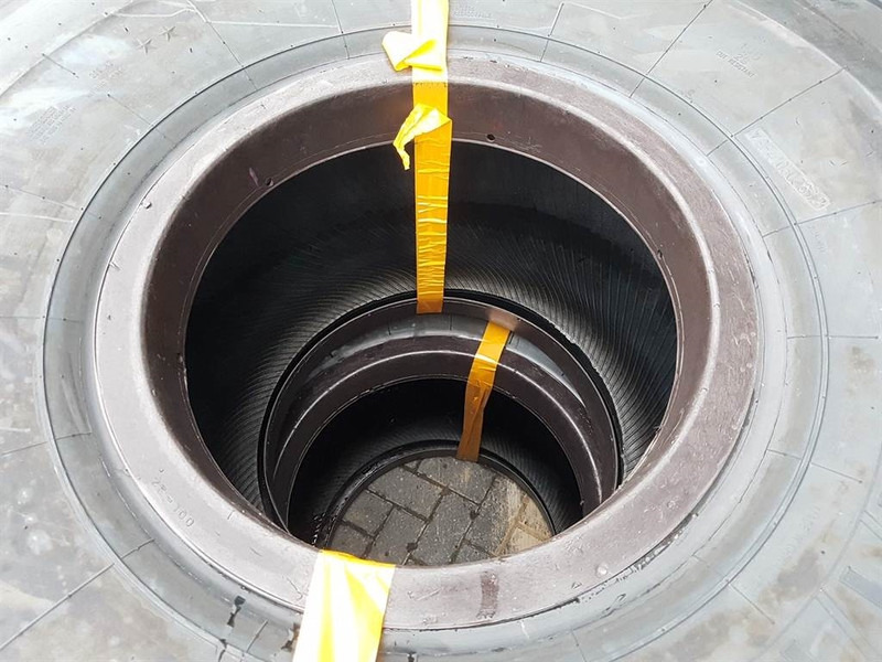 MTP 26.5-R25 - WB05 - Tyre/Reifen/Band - Ελαστικό για Κατασκευή μηχανήματα: φωτογραφία 5 MTP 26.5-R25 - WB05 - Tyre/Reifen/Band - Ελαστικό για Κατασκευή μηχανήματα: φωτογραφία 5
