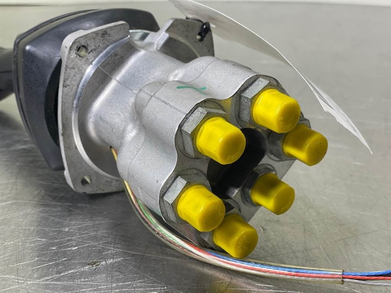 Mecalac 12MTX-5360462-Joystick/Steuergriff - Ηλεκτρικό σύστημα για Κατασκευή μηχανήματα: φωτογραφία 5 Mecalac 12MTX-5360462-Joystick/Steuergriff - Ηλεκτρικό σύστημα για Κατασκευή μηχανήματα: φωτογραφία 5