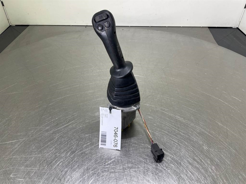 Mecalac 12MTX-5360463-Joystick/Steuergriff - Ηλεκτρικό σύστημα για Κατασκευή μηχανήματα: φωτογραφία 1 Mecalac 12MTX-5360463-Joystick/Steuergriff - Ηλεκτρικό σύστημα για Κατασκευή μηχανήματα: φωτογραφία 1