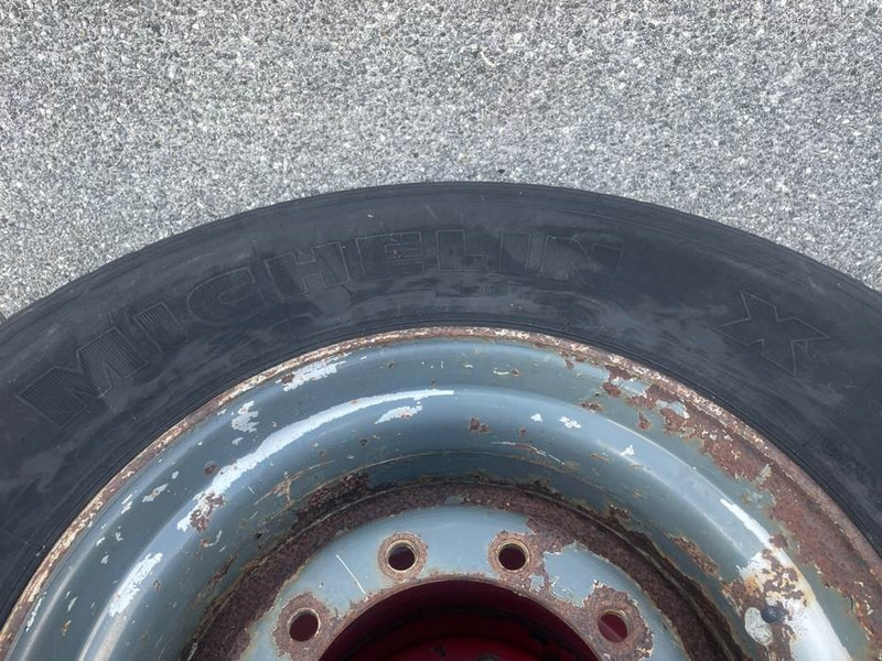 Michelin 425/65R22.5-Tire/Reifen/Band - Ελαστικά και ζάντες για Κατασκευή μηχανήματα: φωτογραφία 5 Michelin 425/65R22.5-Tire/Reifen/Band - Ελαστικά και ζάντες για Κατασκευή μηχανήματα: φωτογραφία 5