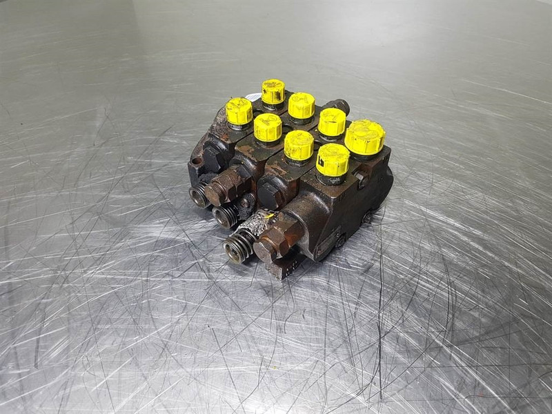 O & K -Commercial 3469203167-2212814-Valve/Ventile - Υδραυλικό για Κατασκευή μηχανήματα: φωτογραφία 1 O & K -Commercial 3469203167-2212814-Valve/Ventile - Υδραυλικό για Κατασκευή μηχανήματα: φωτογραφία 1