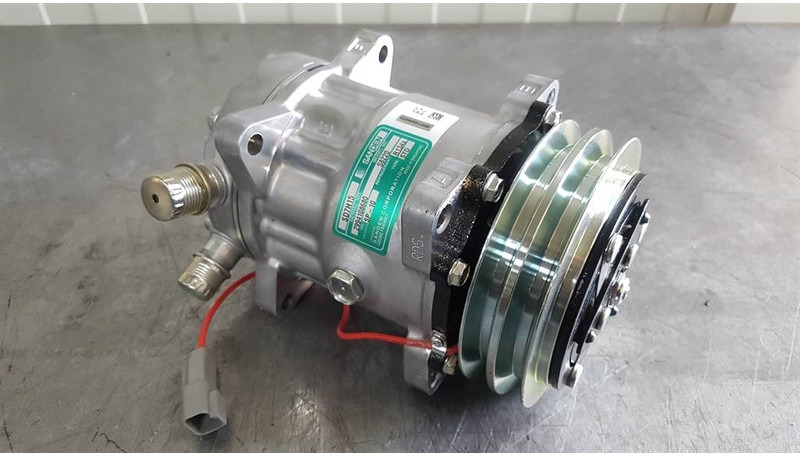 SANDEN SD7H15-S8220-Compressor/Kompressor/Aircopom - Κομπρεσέρ A/C για Κατασκευή μηχανήματα: φωτογραφία 1 SANDEN SD7H15-S8220-Compressor/Kompressor/Aircopom - Κομπρεσέρ A/C για Κατασκευή μηχανήματα: φωτογραφία 1