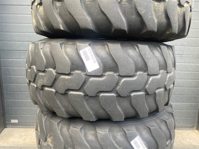Terex AL80-Dunlop 405/70R18 (15.5/70R18)-Tire/Reifen - Ελαστικά και ζάντες για Κατασκευή μηχανήματα: φωτογραφία 3 Terex AL80-Dunlop 405/70R18 (15.5/70R18)-Tire/Reifen - Ελαστικά και ζάντες για Κατασκευή μηχανήματα: φωτογραφία 3