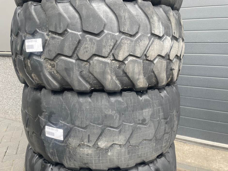 Terex TL120-Barkley 405/70R20-Tire/Reifen/Band - Ελαστικά και ζάντες για Κατασκευή μηχανήματα: φωτογραφία 4 Terex TL120-Barkley 405/70R20-Tire/Reifen/Band - Ελαστικά και ζάντες για Κατασκευή μηχανήματα: φωτογραφία 4