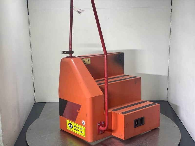 Terex TW150-6098793 / 6098792-Hood/Haube/Kap - Πλαίσιο/ Σασί για Κατασκευή μηχανήματα: φωτογραφία 4 Terex TW150-6098793 / 6098792-Hood/Haube/Kap - Πλαίσιο/ Σασί για Κατασκευή μηχανήματα: φωτογραφία 4