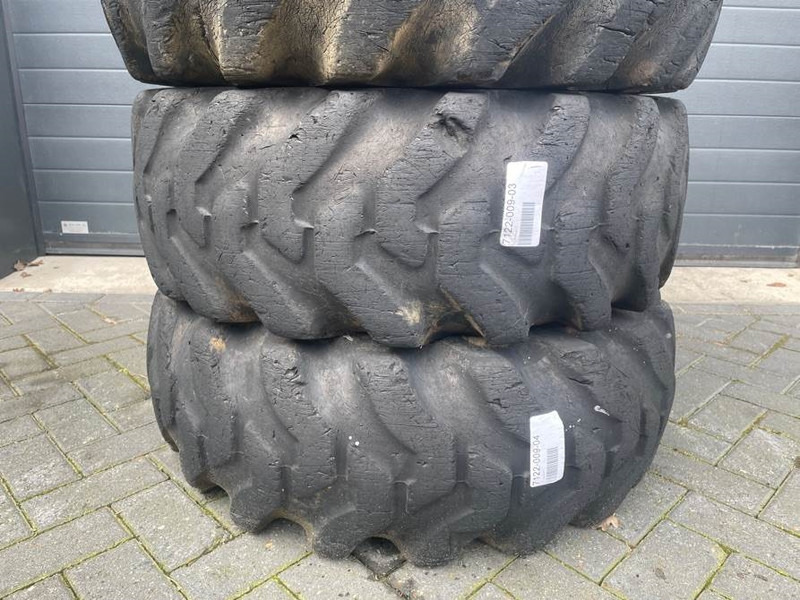 Volvo L30D-Firestone 12.5-20-Tire/Reifen/Band - Ελαστικά και ζάντες για Κατασκευή μηχανήματα: φωτογραφία 4 Volvo L30D-Firestone 12.5-20-Tire/Reifen/Band - Ελαστικά και ζάντες για Κατασκευή μηχανήματα: φωτογραφία 4