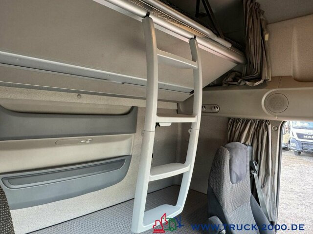 DAF XF 480 FT Super Space Cab 2 Betten + Kühlschrank - Τράκτορας: φωτογραφία 5 DAF XF 480 FT Super Space Cab 2 Betten + Kühlschrank - Τράκτορας: φωτογραφία 5