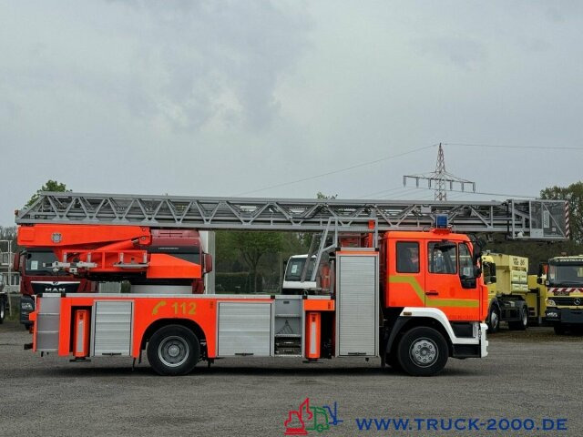 MAN 15.285 METZ Feuerwehr Drehleiter 30mRettungskorb - Φορτηγό: φωτογραφία 4 MAN 15.285 METZ Feuerwehr Drehleiter 30mRettungskorb - Φορτηγό: φωτογραφία 4