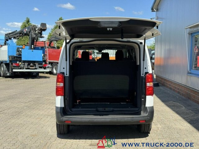 Opel Vivaro 9 Sitzer Klima vorne & hinten Navi + DAB - Μικρό λεωφορείο, Επιβατικό βαν: φωτογραφία 2 Opel Vivaro 9 Sitzer Klima vorne & hinten Navi + DAB - Μικρό λεωφορείο, Επιβατικό βαν: φωτογραφία 2