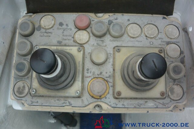 Ruthmann Mercedes Atego 815 T170 17m seitl. Auslage 12m - Φορτηγό με εναέρια πλατφόρμα: φωτογραφία 4 Ruthmann Mercedes Atego 815 T170 17m seitl. Auslage 12m - Φορτηγό με εναέρια πλατφόρμα: φωτογραφία 4
