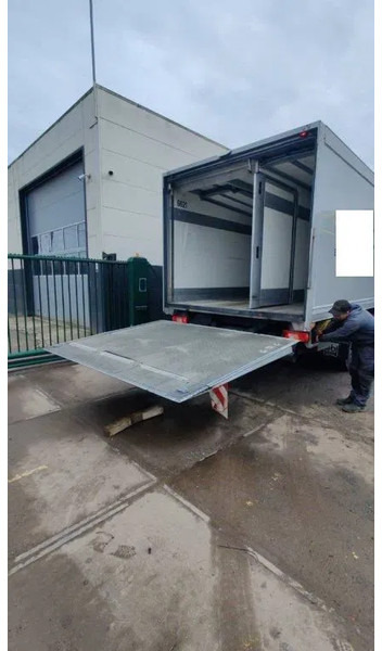Dhollandia Tailgate / Loadboard / Laadklep / Achtersluitklep 2000 kg MBB / Palfinger / B.A.R. Cargolift - Υδραυλική πόρτα: φωτογραφία 2 Dhollandia Tailgate / Loadboard / Laadklep / Achtersluitklep 2000 kg MBB / Palfinger / B.A.R. Cargolift - Υδραυλική πόρτα: φωτογραφία 2