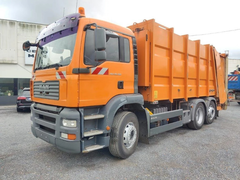 MAN TGA 26.320 6x2 garbage truck ZOELLER - Απορριμματοφόρο: φωτογραφία 1 MAN TGA 26.320 6x2 garbage truck ZOELLER - Απορριμματοφόρο: φωτογραφία 1