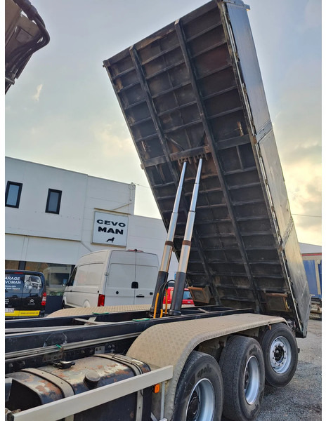 Φορτηγό ανατρεπόμενο, Φορτηγό με γερανό MAN TGS 35.500 Tridem 8x4 Euro6 Kipper Kraan Fassi F365: φωτογραφία 14