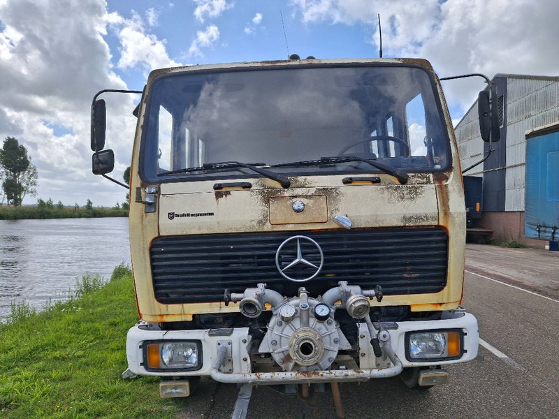 Mercedes-Benz 1017 - Πυροσβεστικό όχημα: φωτογραφία 5 Mercedes-Benz 1017 - Πυροσβεστικό όχημα: φωτογραφία 5