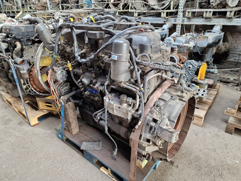 PACCAR MX300U1 - Κινητήρας: φωτογραφία 2 PACCAR MX300U1 - Κινητήρας: φωτογραφία 2