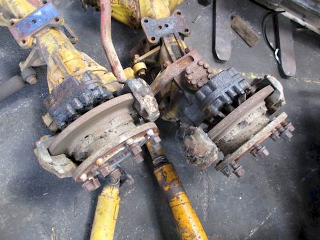 Renault 4888 - Εμπρός άξονας για Φορτηγό: φωτογραφία 3 Renault 4888 - Εμπρός άξονας για Φορτηγό: φωτογραφία 3