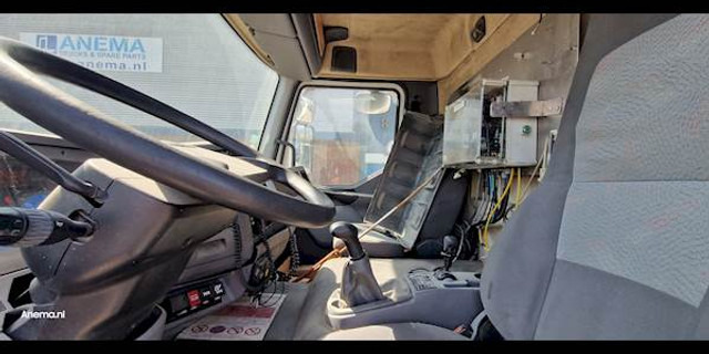 Renault MIDLUM 220 GAS / LPG - Φορτηγό βυτιοφόρο: φωτογραφία 5 Renault MIDLUM 220 GAS / LPG - Φορτηγό βυτιοφόρο: φωτογραφία 5