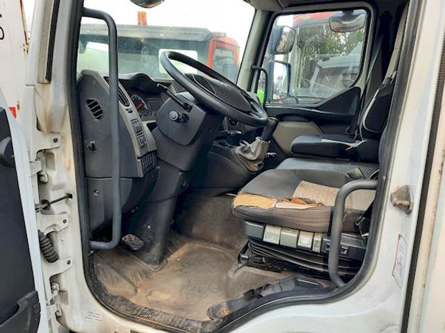 Renault MIDLUM 220 - Φορτηγό σασί: φωτογραφία 3 Renault MIDLUM 220 - Φορτηγό σασί: φωτογραφία 3