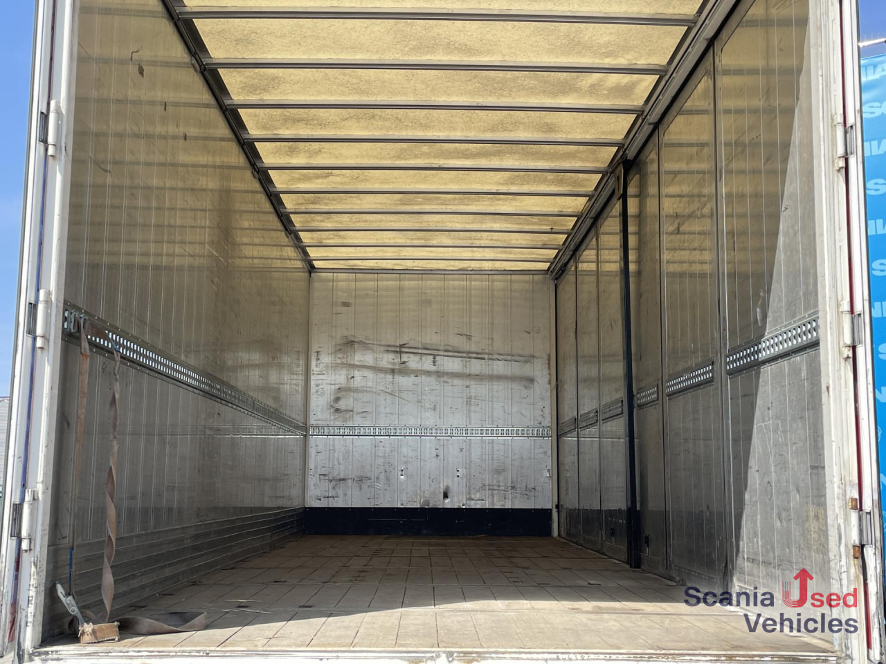 SCANIA P 250 DB4x2MNB SIDE DOORS FULL AIR 250X246X250CM - Φορτηγό κόφα: φωτογραφία 2 SCANIA P 250 DB4x2MNB SIDE DOORS FULL AIR 250X246X250CM - Φορτηγό κόφα: φωτογραφία 2
