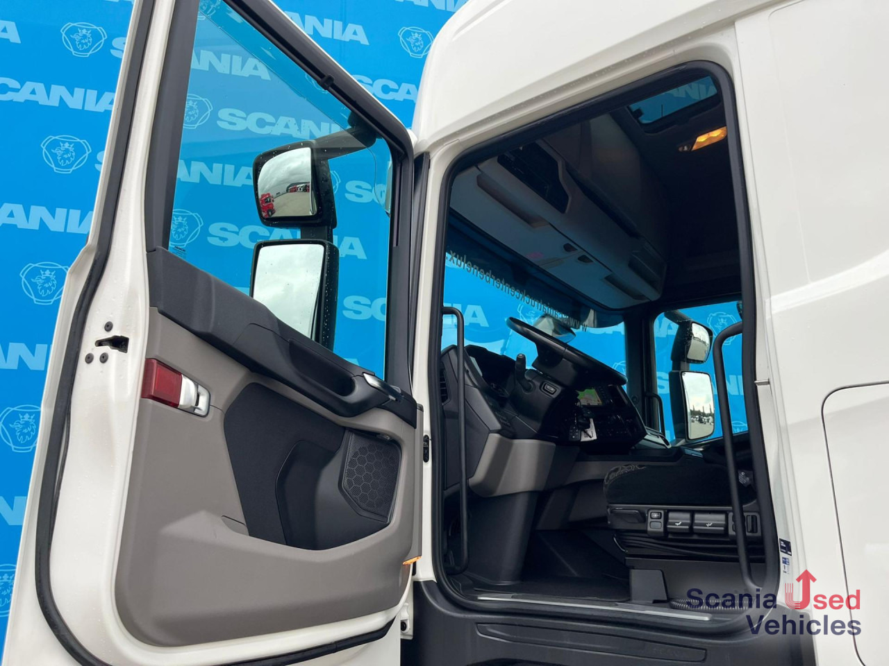 SCANIA S 500 A4x2NB DIFF-L RETARDER P-AIRCO FULL AIR ACC - Τράκτορας: φωτογραφία 2 SCANIA S 500 A4x2NB DIFF-L RETARDER P-AIRCO FULL AIR ACC - Τράκτορας: φωτογραφία 2