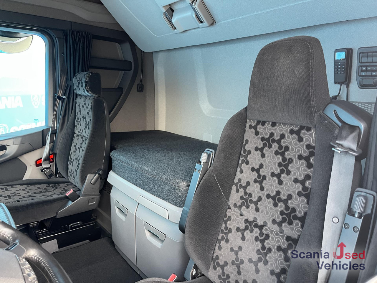 SCANIA S 500 A4x2NB RETARDER FULL AIR P-AIRCO 8T PTO ACC - Τράκτορας: φωτογραφία 5 SCANIA S 500 A4x2NB RETARDER FULL AIR P-AIRCO 8T PTO ACC - Τράκτορας: φωτογραφία 5