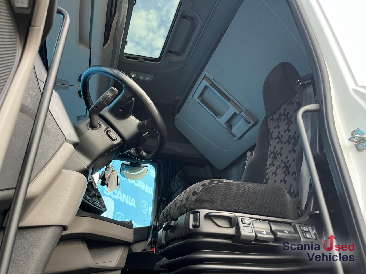 SCANIA S 500 A4x2NB RETARDER FULL AIR P-AIRCO 8T PTO ACC - Τράκτορας: φωτογραφία 4 SCANIA S 500 A4x2NB RETARDER FULL AIR P-AIRCO 8T PTO ACC - Τράκτορας: φωτογραφία 4