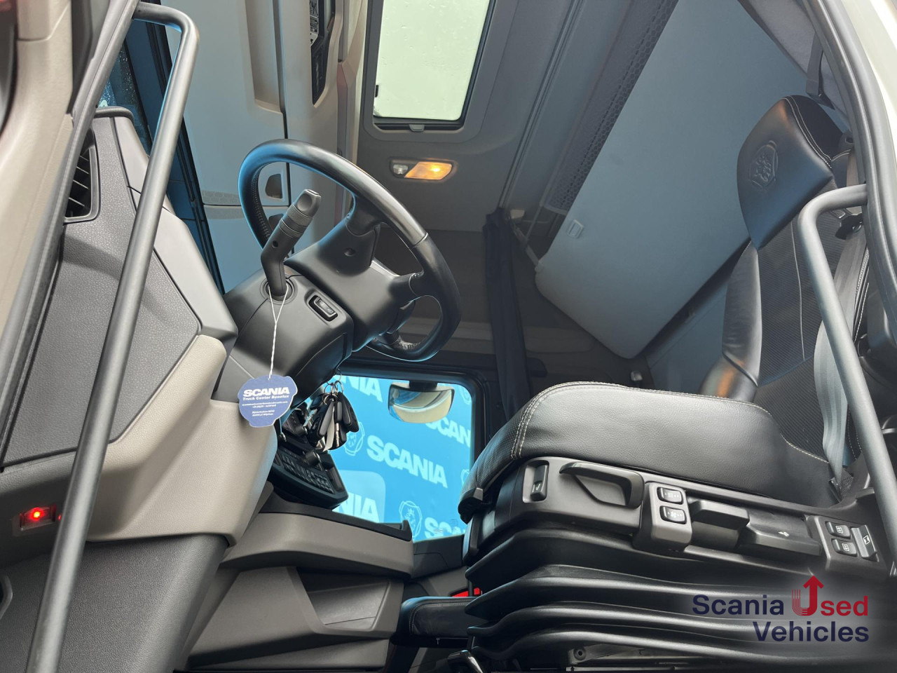 SCANIA S 590 A4x2NA V8 RETARDER DIFF-L 8T NAVI LED ALCOA - Τράκτορας: φωτογραφία 4 SCANIA S 590 A4x2NA V8 RETARDER DIFF-L 8T NAVI LED ALCOA - Τράκτορας: φωτογραφία 4