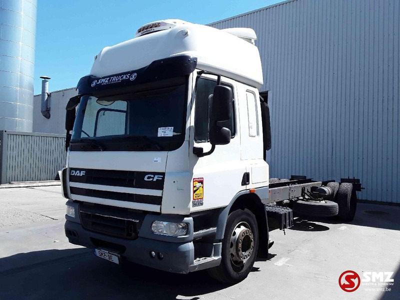 DAF 75 CF 310 manual - Φορτηγό σασί: φωτογραφία 3 DAF 75 CF 310 manual - Φορτηγό σασί: φωτογραφία 3