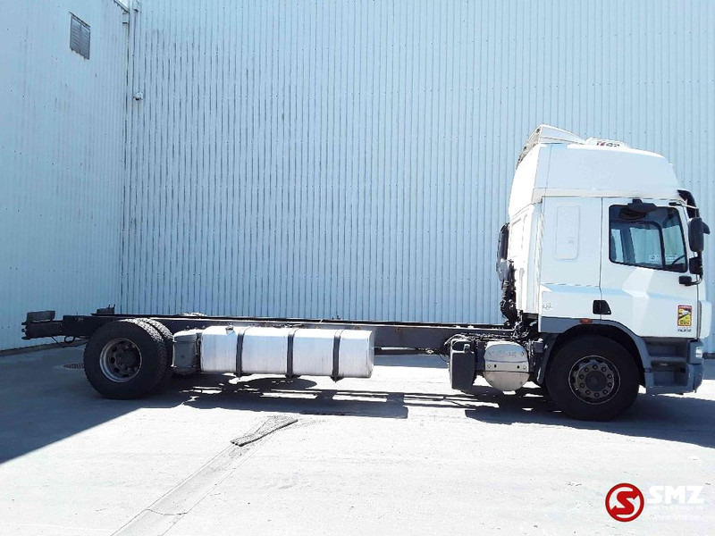 DAF 75 CF 310 manual - Φορτηγό σασί: φωτογραφία 4 DAF 75 CF 310 manual - Φορτηγό σασί: φωτογραφία 4