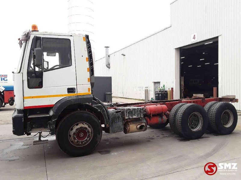 Iveco Eurotrakker 260.34 6x4 manual pump! - Φορτηγό σασί: φωτογραφία 5 Iveco Eurotrakker 260.34 6x4 manual pump! - Φορτηγό σασί: φωτογραφία 5