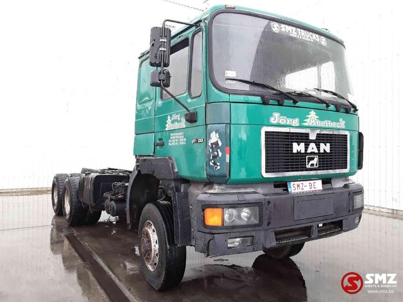 MAN 27.403 6x6 - Φορτηγό σασί: φωτογραφία 1 MAN 27.403 6x6 - Φορτηγό σασί: φωτογραφία 1